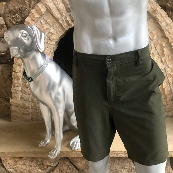 32 degrees Green Lightweight Shorts Men's Size 38 - Picture 3 of 5